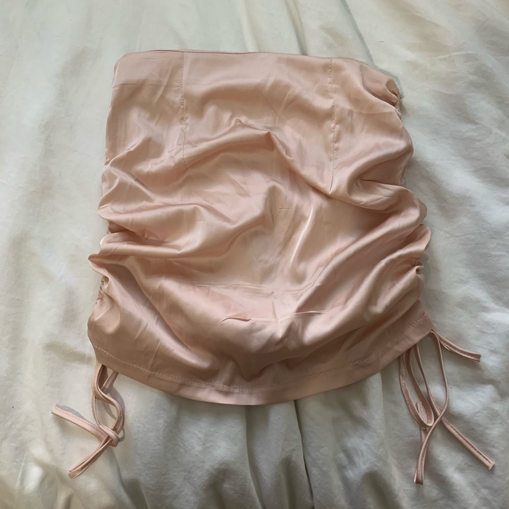 Satin tie side skirt!